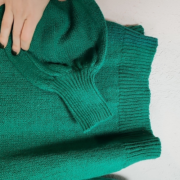 525 America green puff shoulder/sleeve cotton sweater, sz S - Picture 2 of 9